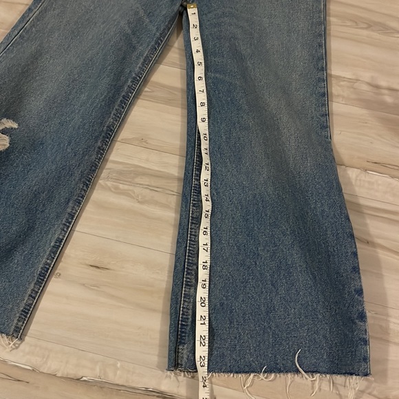 BDG cropped  high waisted jeans - Picture 6 of 9